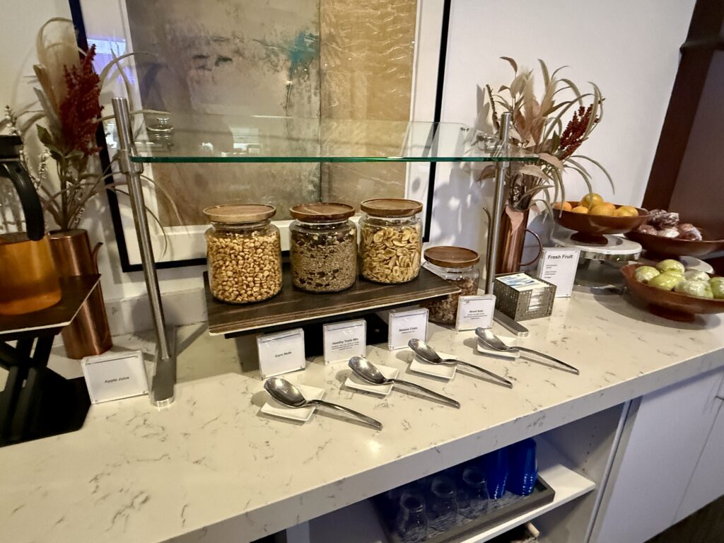 United Club CLE 4