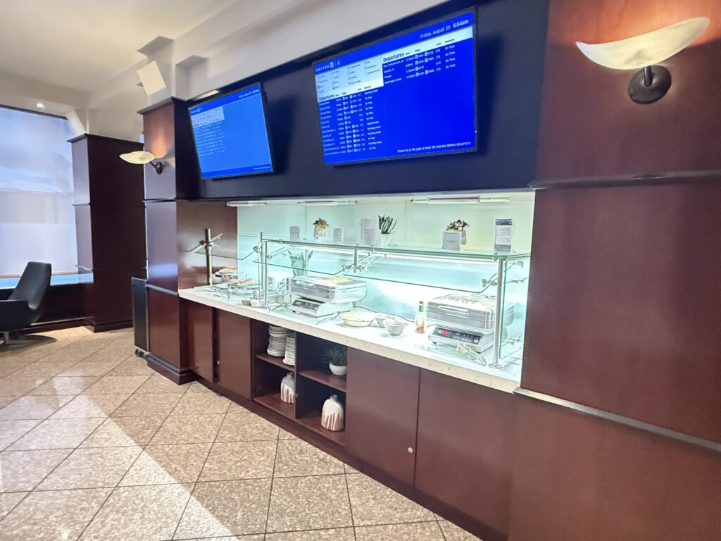 United Club CLE 21
