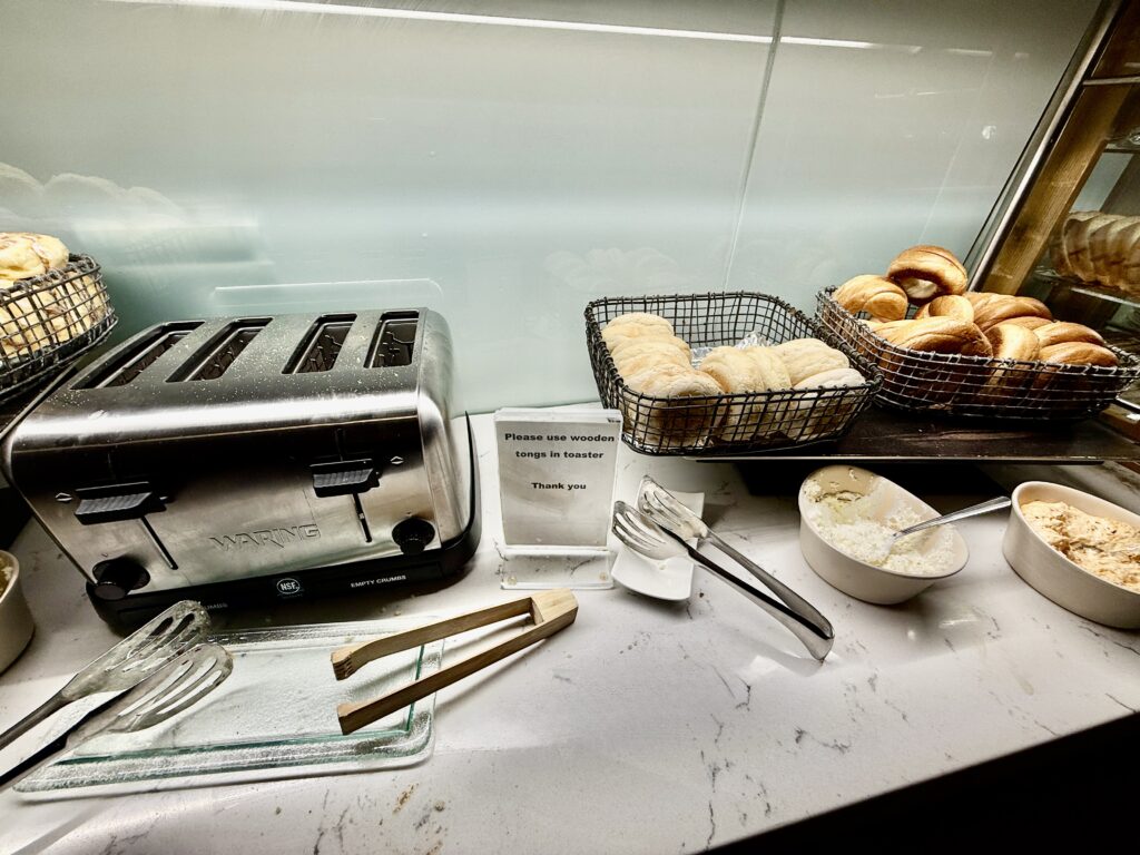 United Club CLE 19