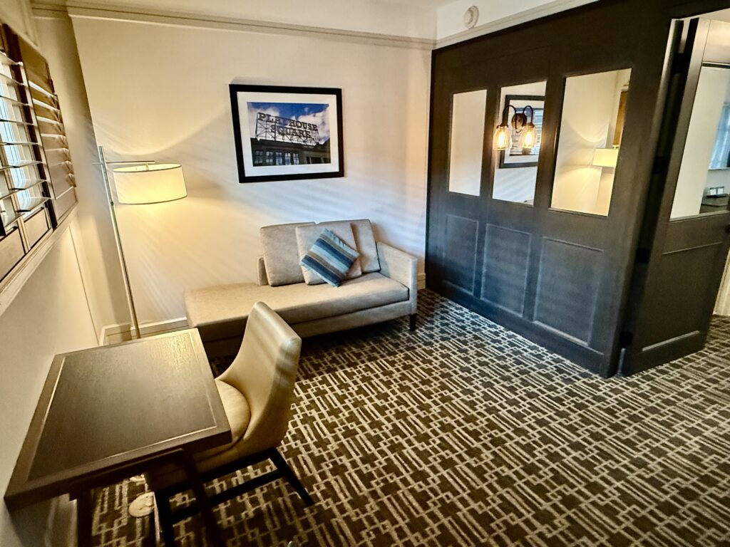 Hyatt Regency Cleveland 13