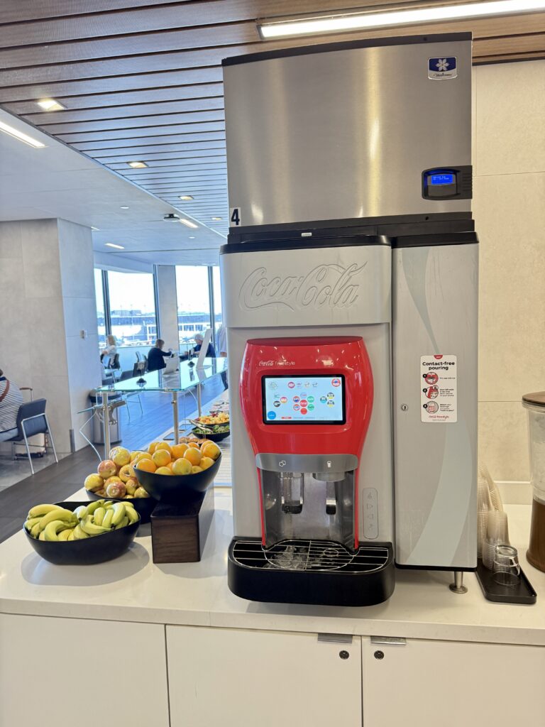Admirals Club ORD 12