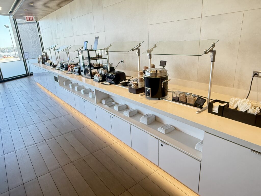 Admirals Club ORD 14