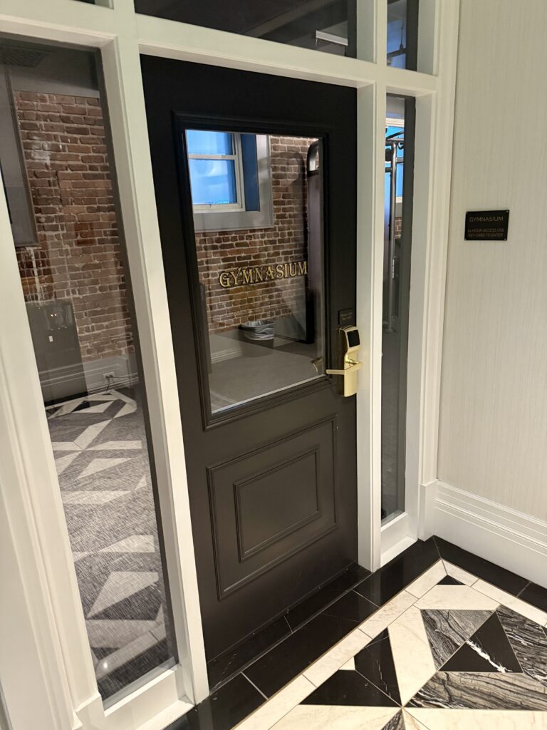 Courtyard SF Van Ness 28