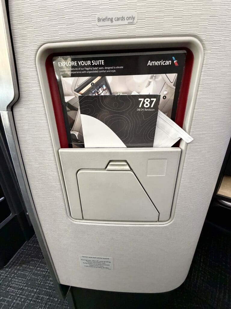 AA ORD to DFW 14