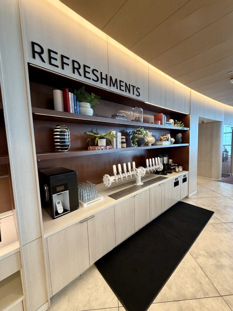 Capital One Lounge LAS 11