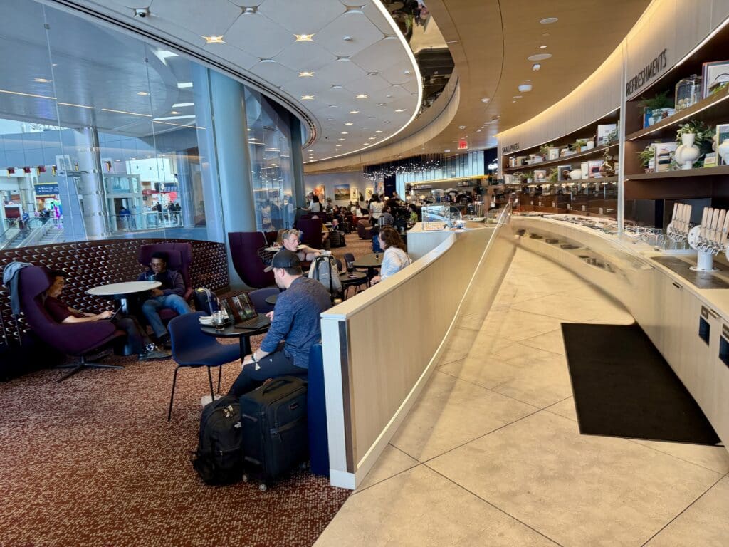 Capital One Lounge LAS 3