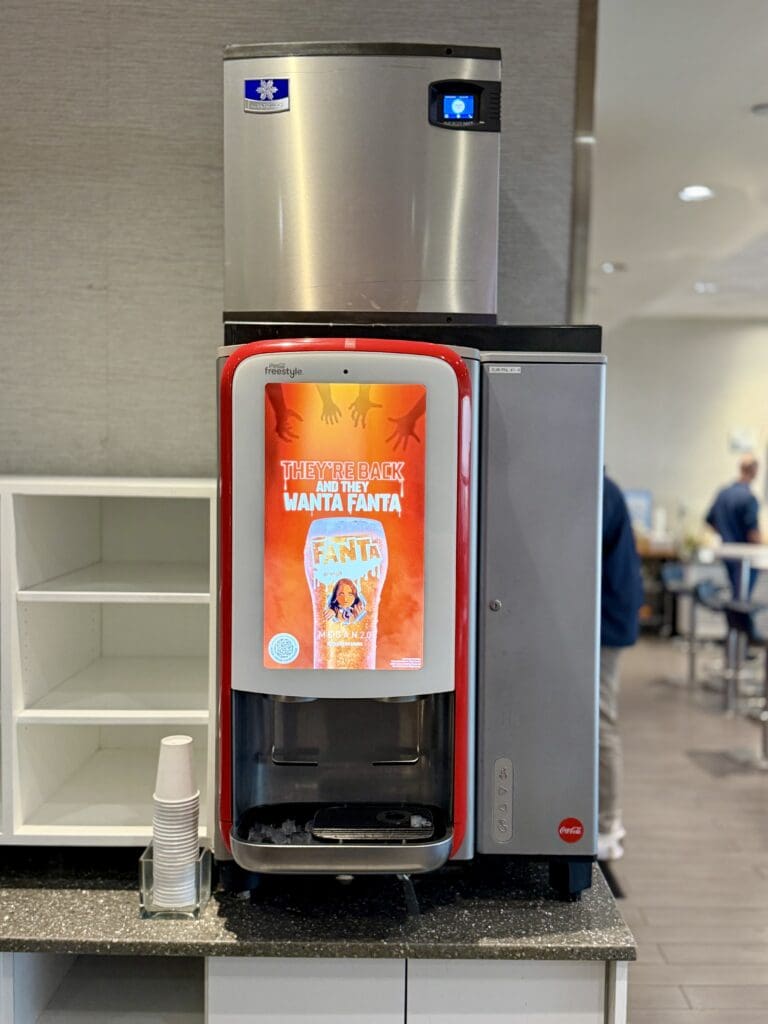 Delta Sky Club DFW 7