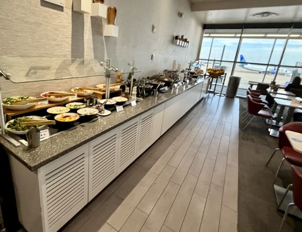 Delta Sky Club DFW 8
