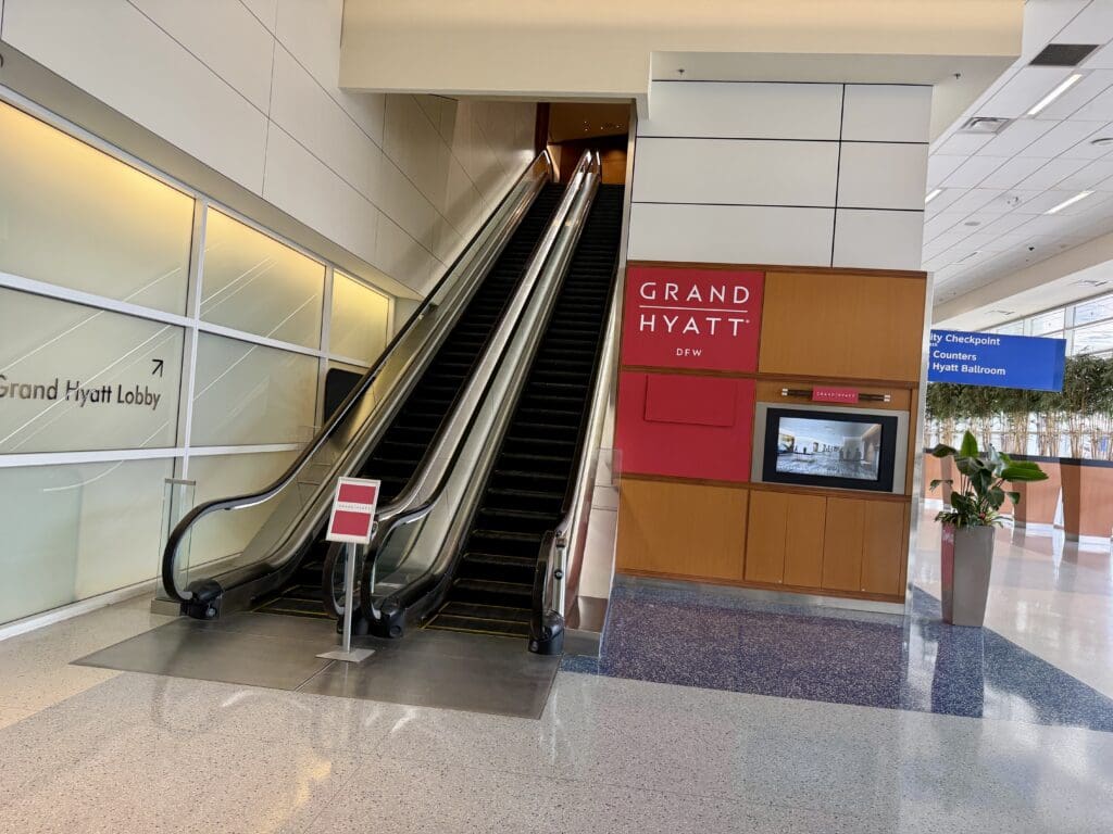 Grand Hyatt DFW 3