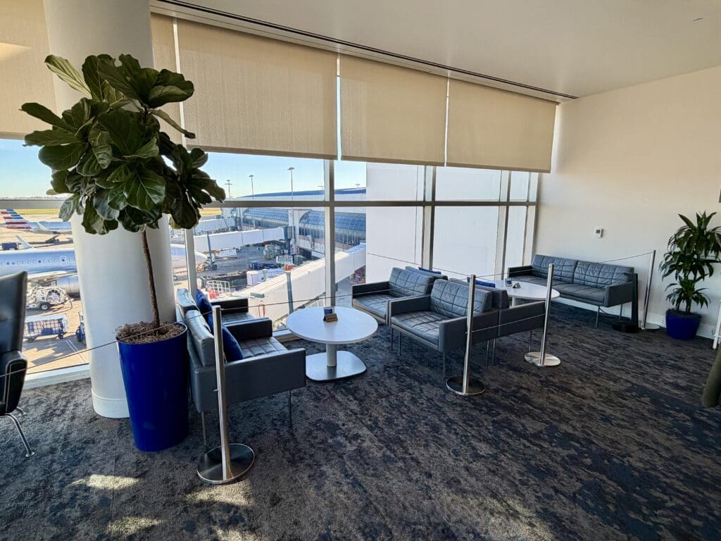 Amex Lounge CLT 32