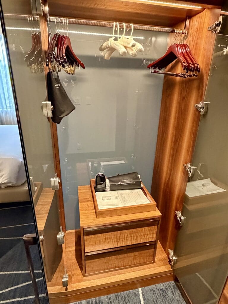 Park Hyatt Toronto 36