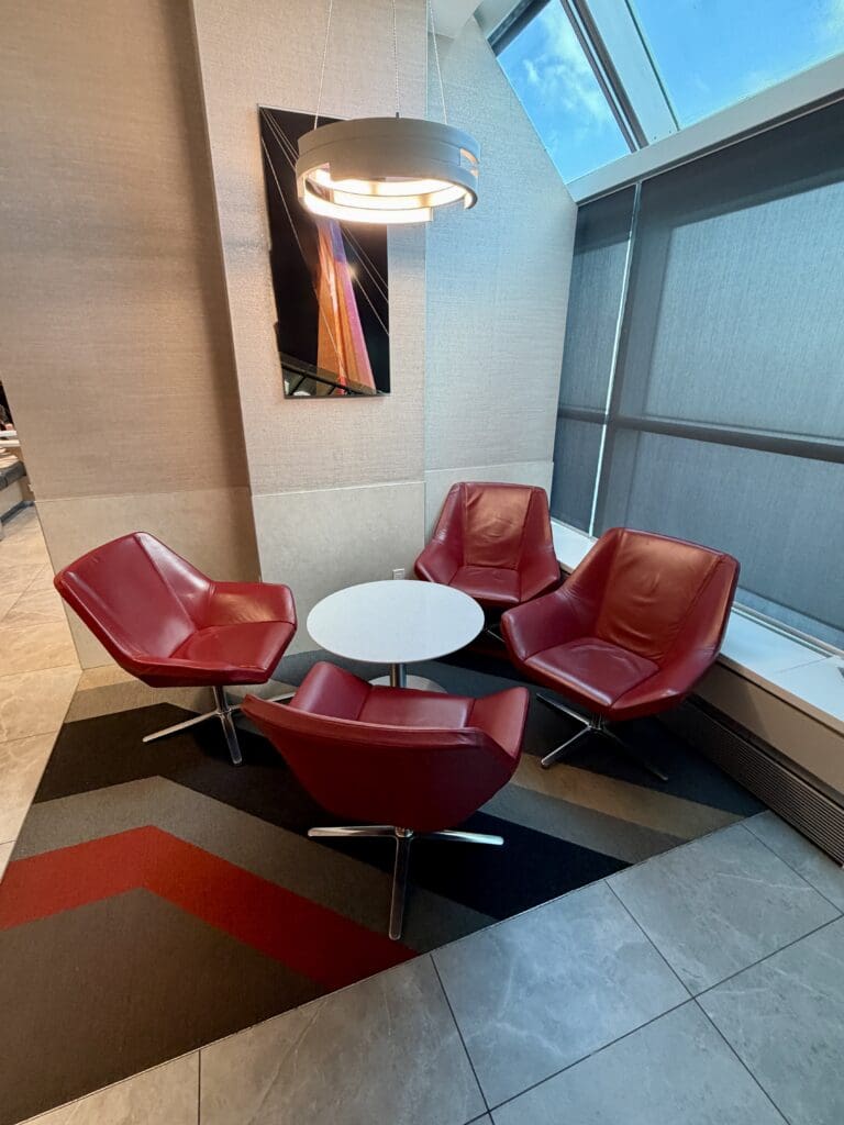 AA Admirals Club YYZ 13