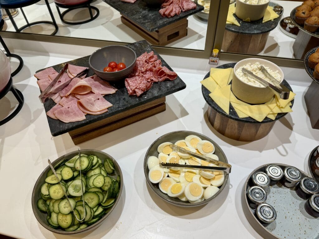 BA Galleries First LHR 21