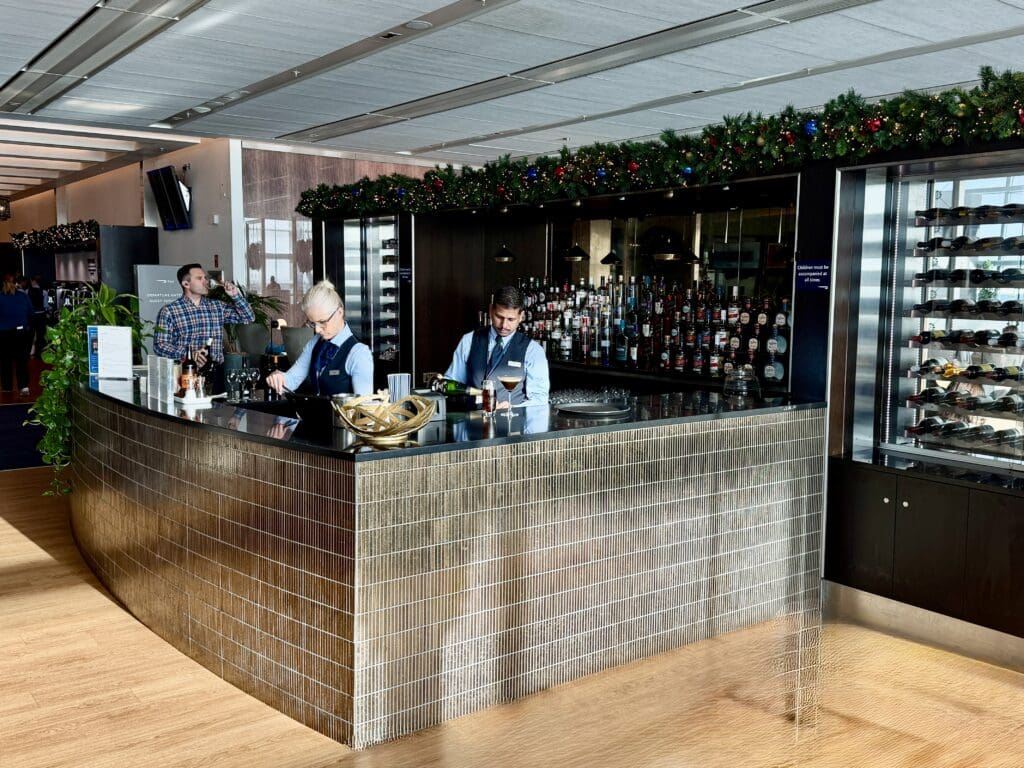 BA Galleries First LHR 6