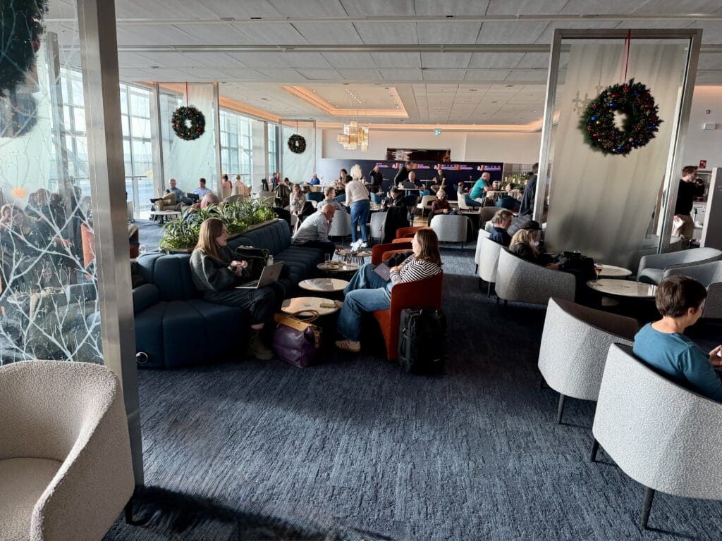 BA Galleries First LHR 47