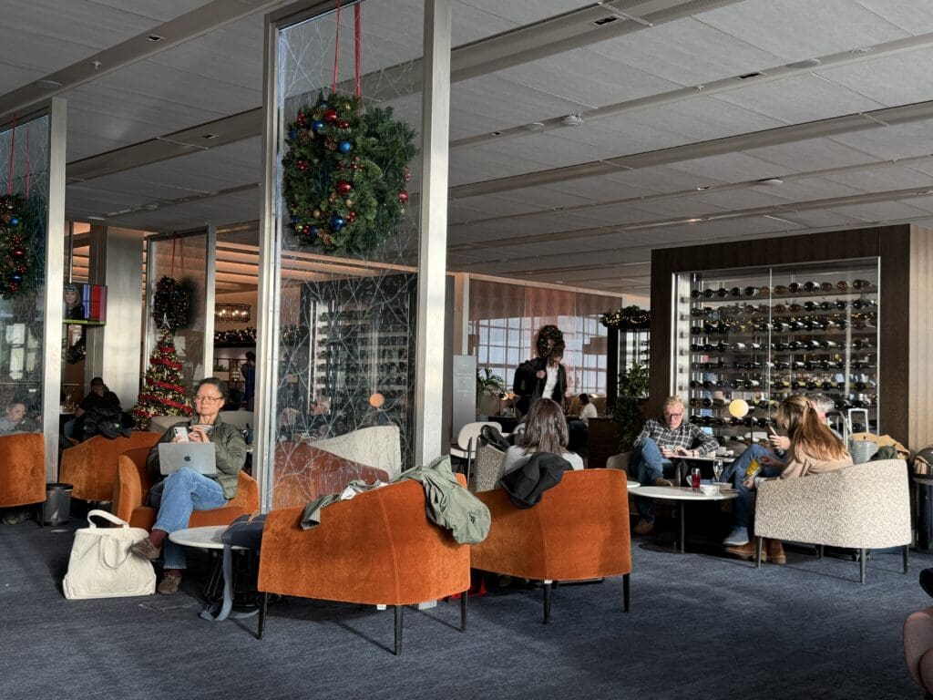 BA Galleries First LHR 48