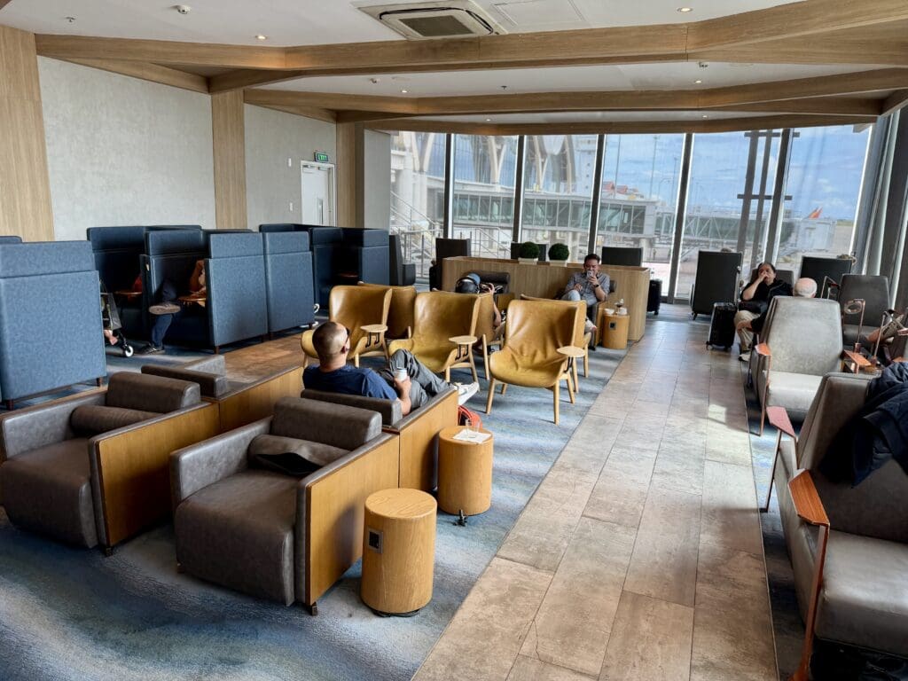 Plaza Premium CEB 13