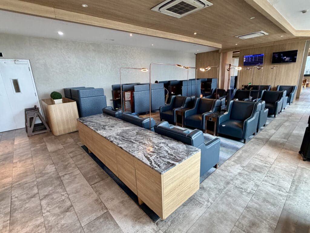 Plaza Premium CEB 15