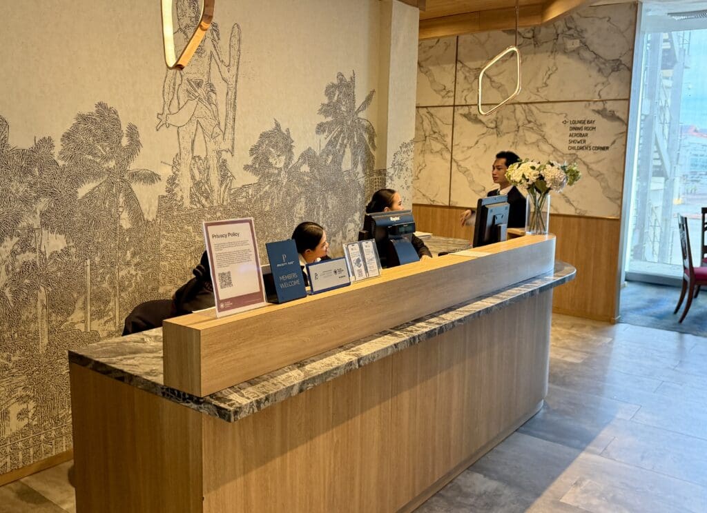 Plaza Premium CEB 20