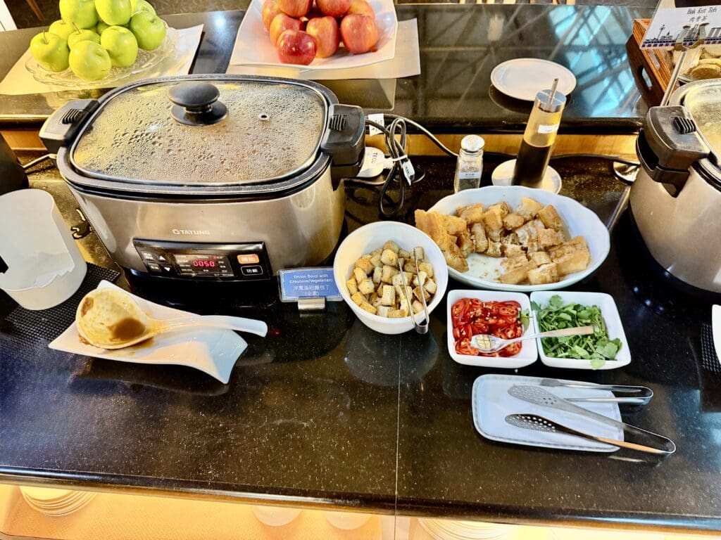 Singapore Lounge TPE 13