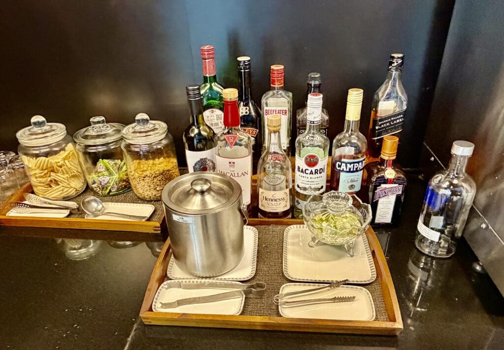 Singapore Lounge TPE 3