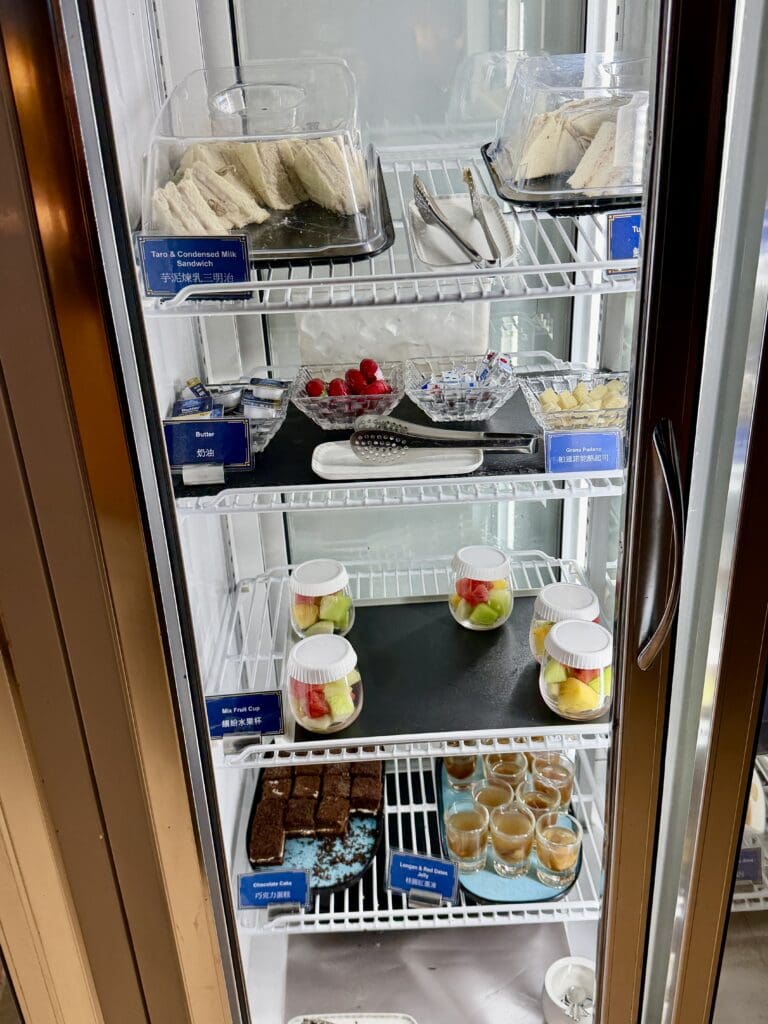 Singapore Lounge TPE 21