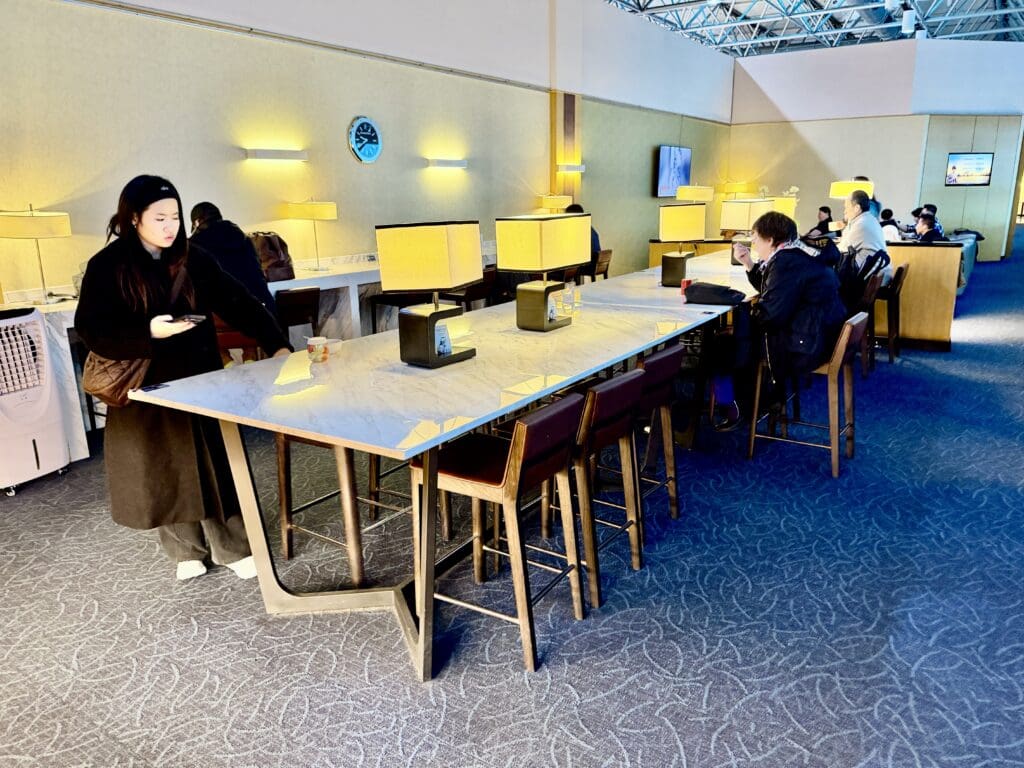 Singapore Lounge TPE 29