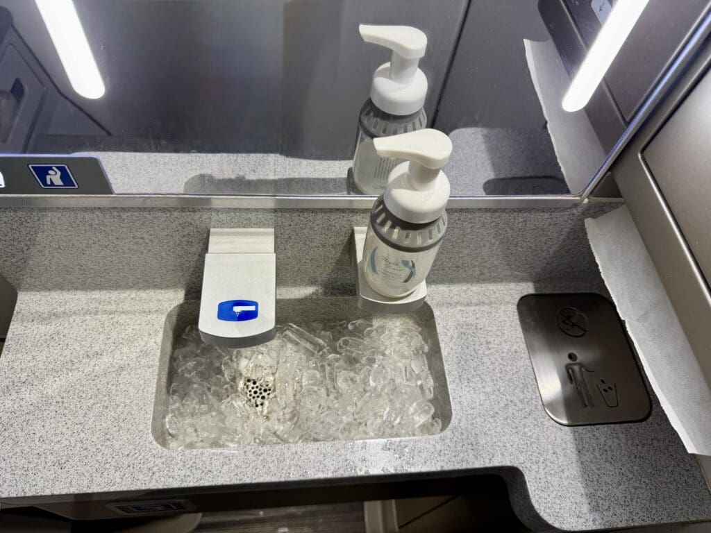 Breeze Airways TPA to PNS 10