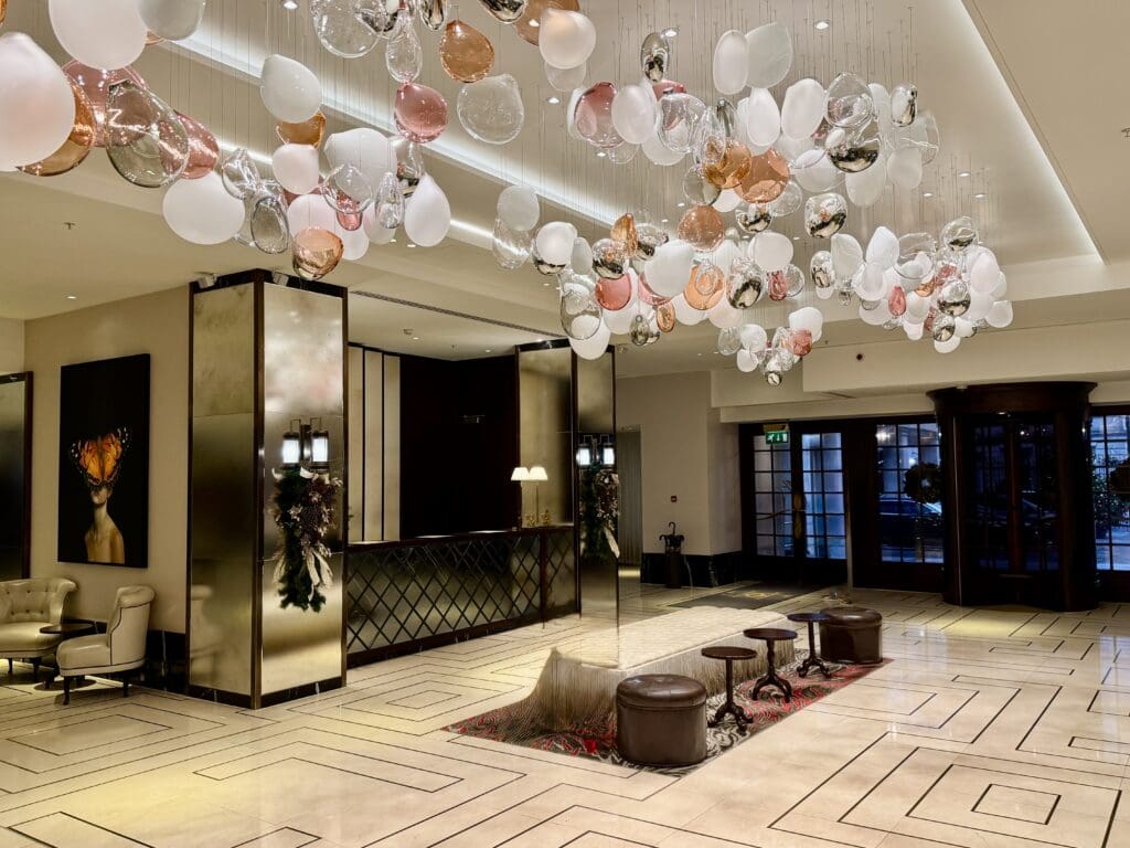 JW Marriott London 8