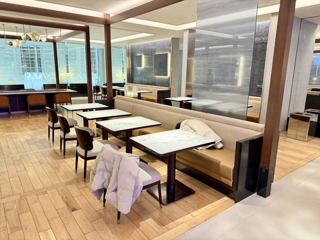 Korean Air Prestige Lounge ICN 40