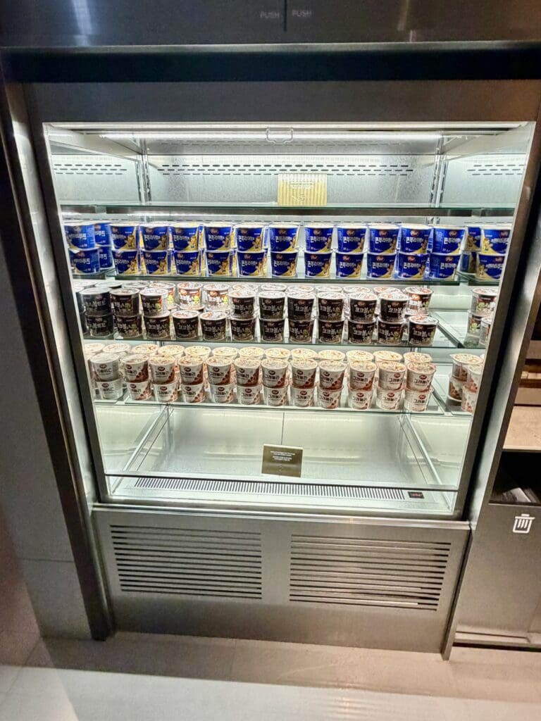 Korean Air Prestige Lounge ICN 30