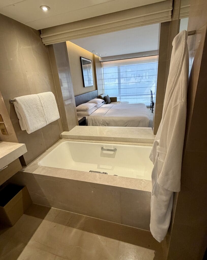 Grand Hyatt Hong Kong 21