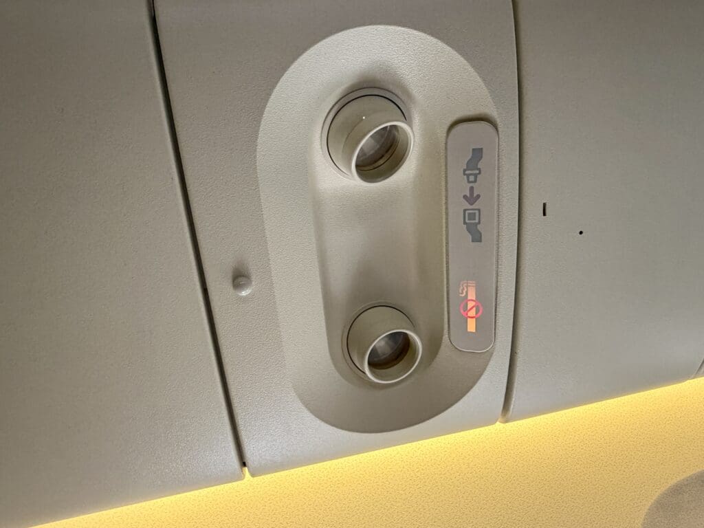 Cathay HKG to MNL 11