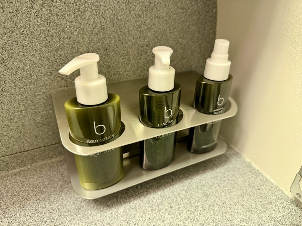 Cathay HKG to MNL 22