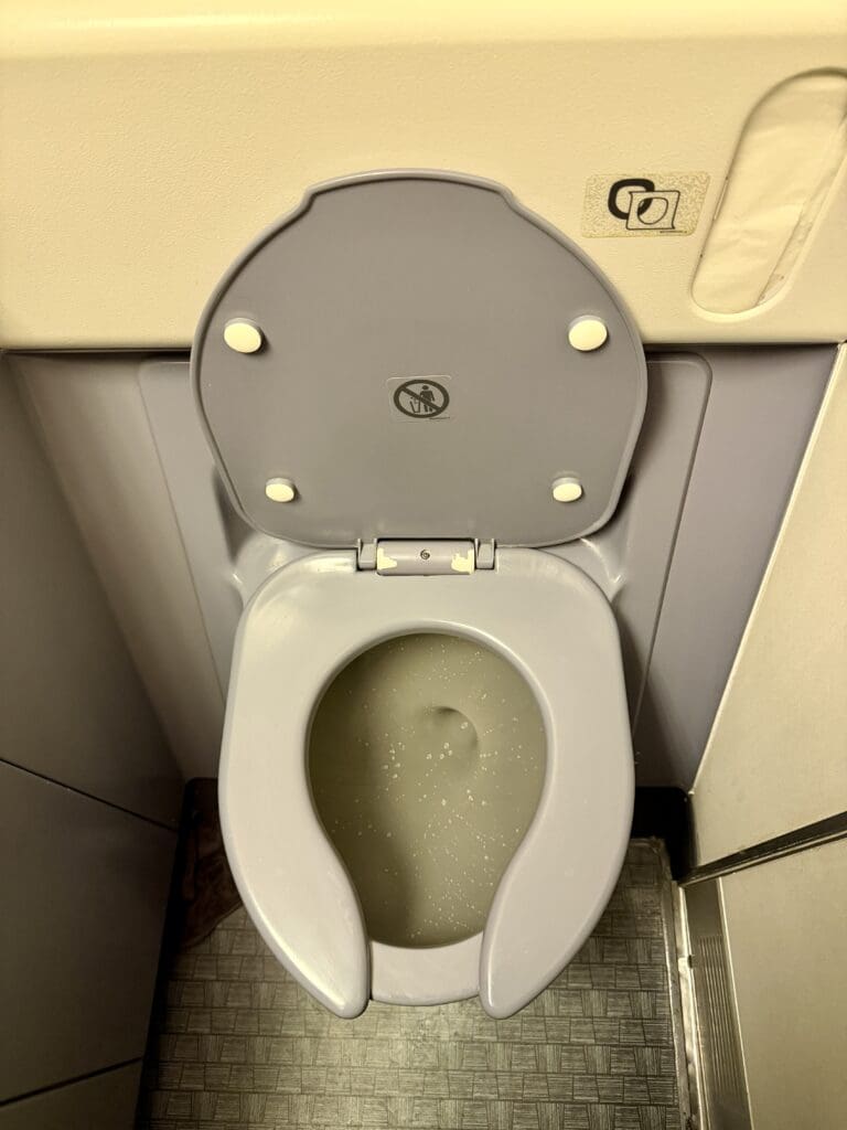 Cathay HKG to MNL 21