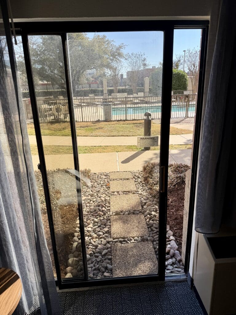 Courtyard Addison 27