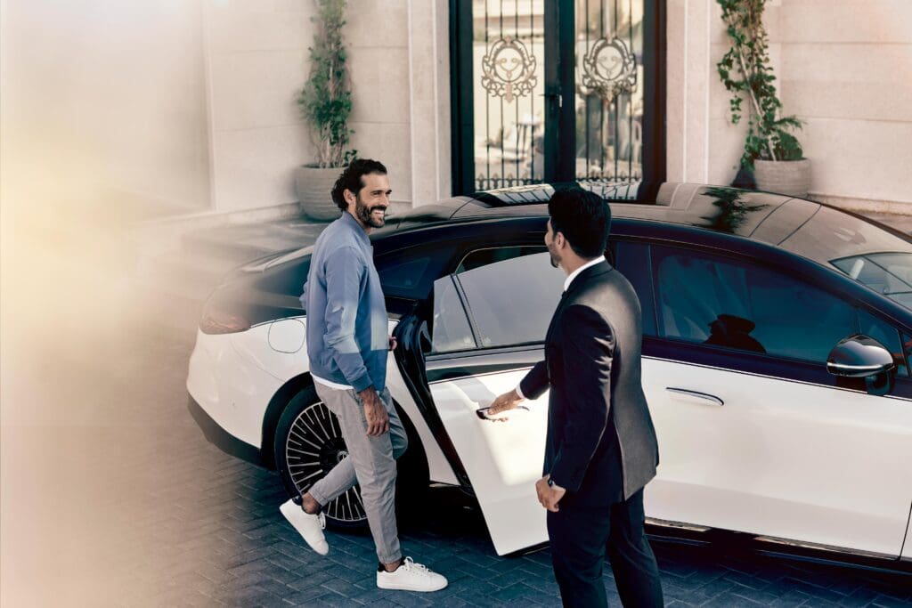 Blacklane chauffeur partner & guest