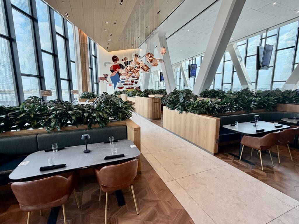 Capital One Landing LGA 17