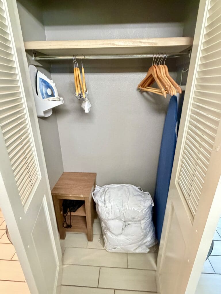 Courtyard CVG South 26