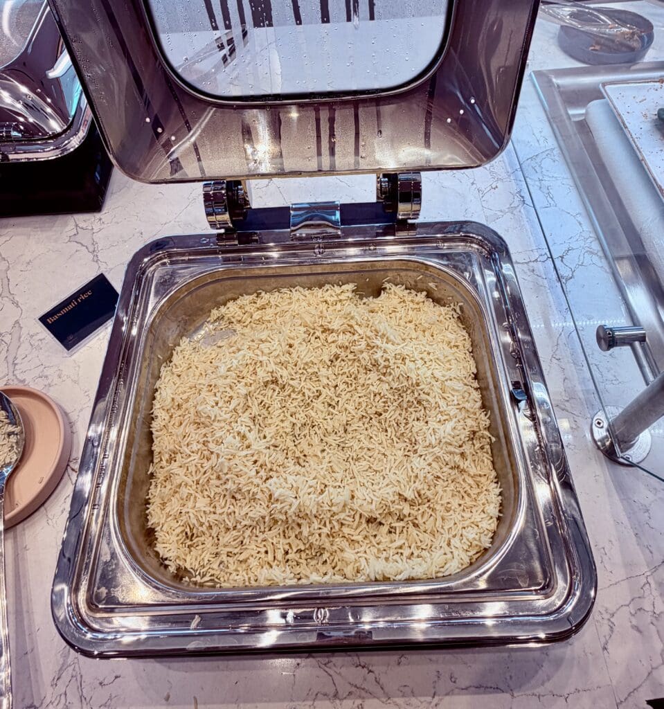 Escape Lounge CVG 13