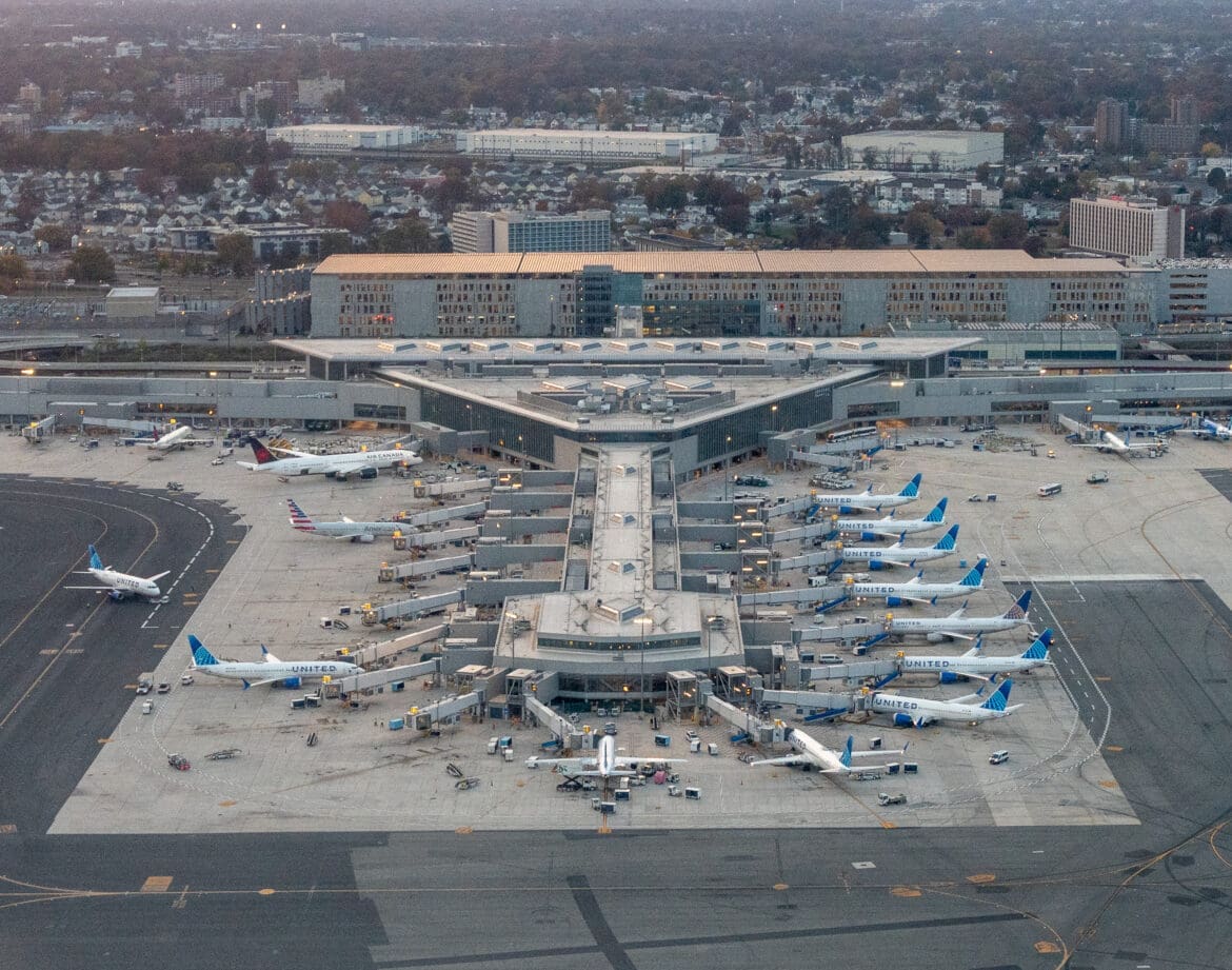EWR