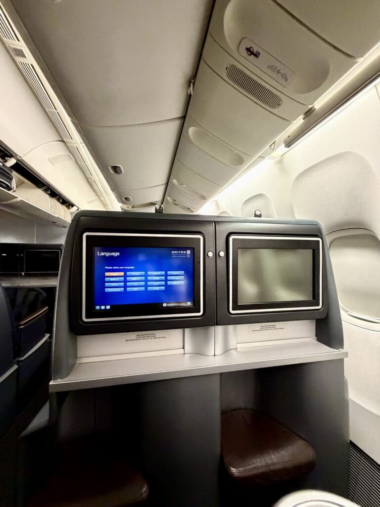 UA ORD-SFO 5