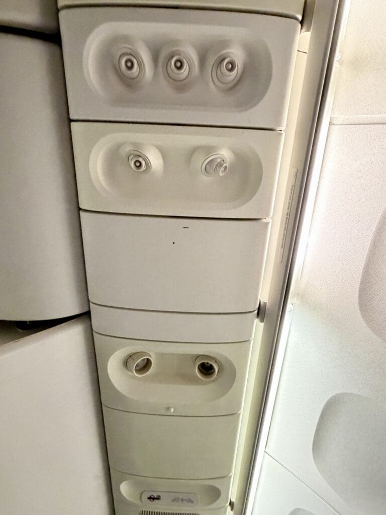 UA ORD-SFO 9