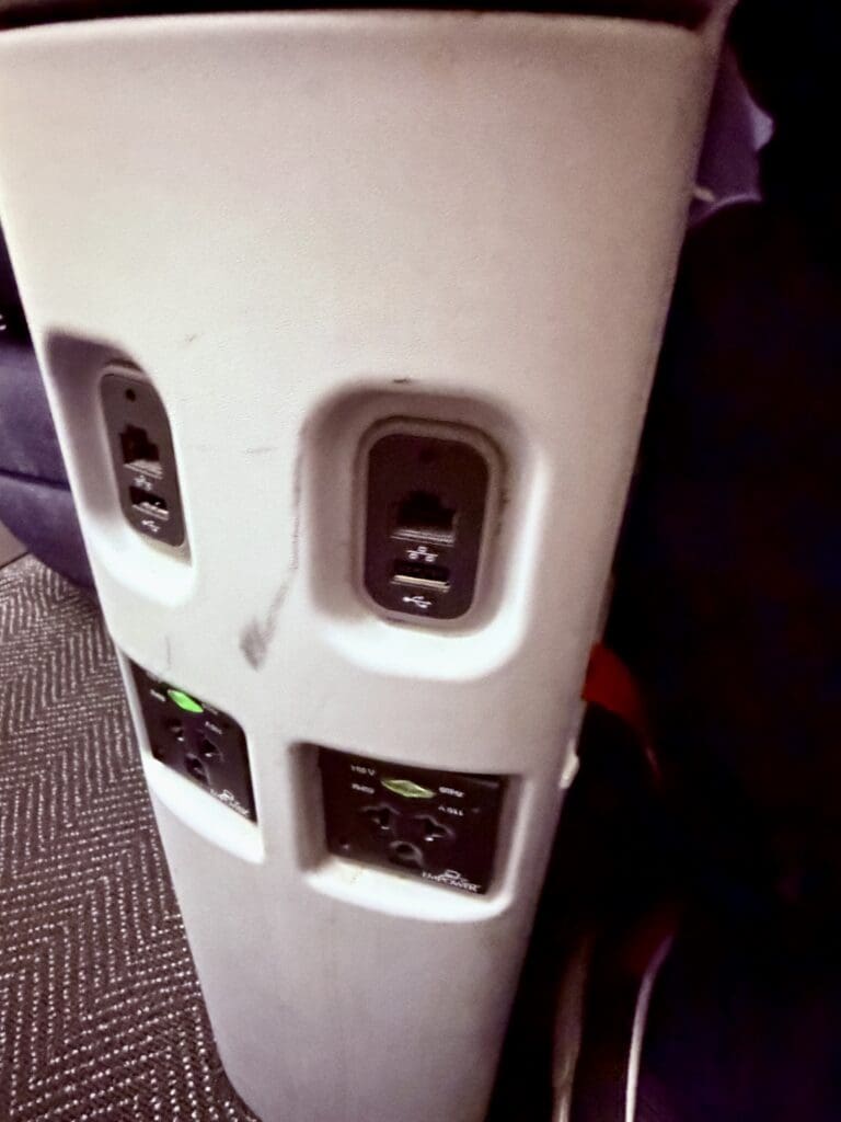 UA ORD-SFO 7