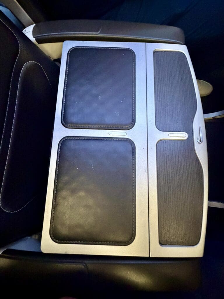 BA 306 LHR to CDG 5