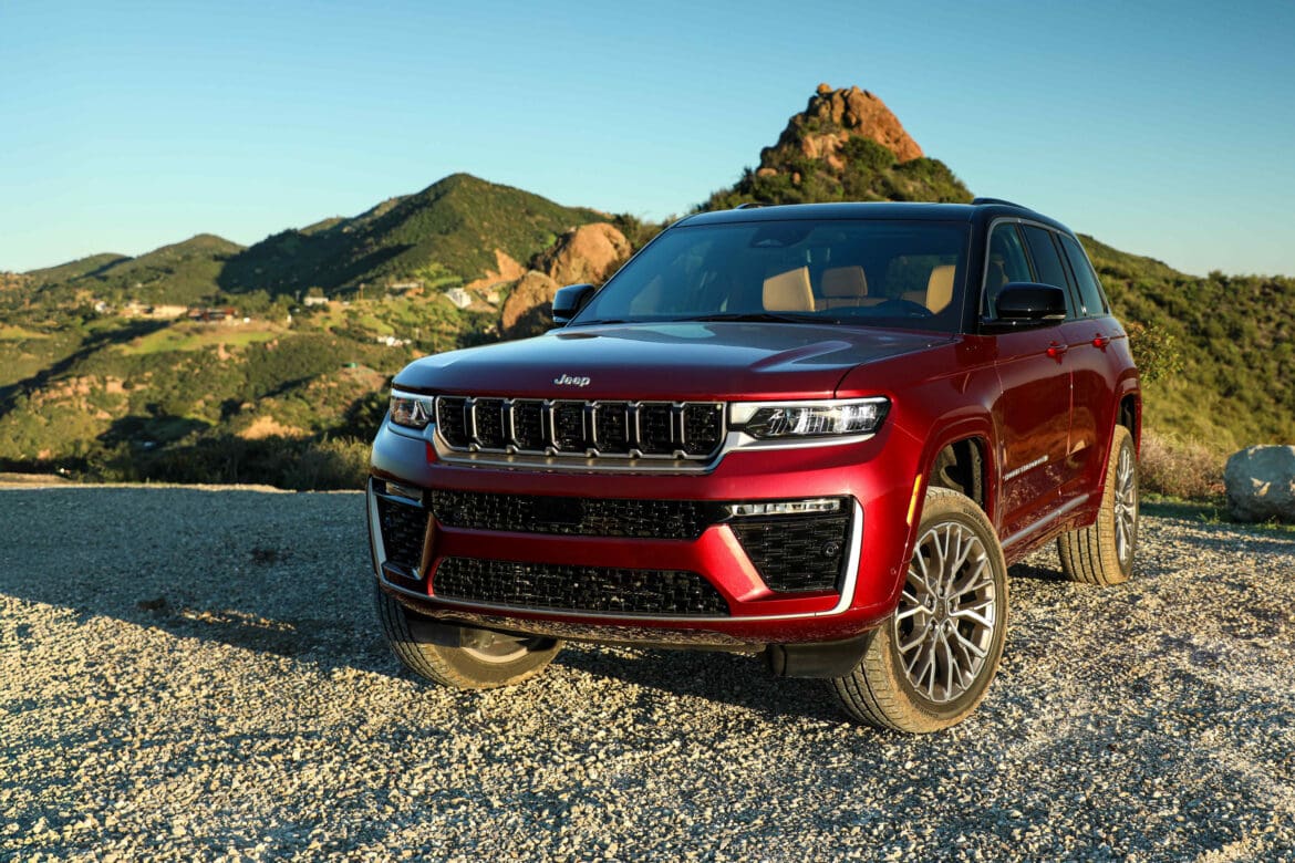 2026 Jeep® Grand Cherokee front three-quarter view