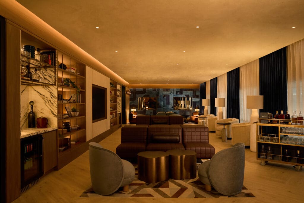 DFW Chase Sapphire Lounge 4