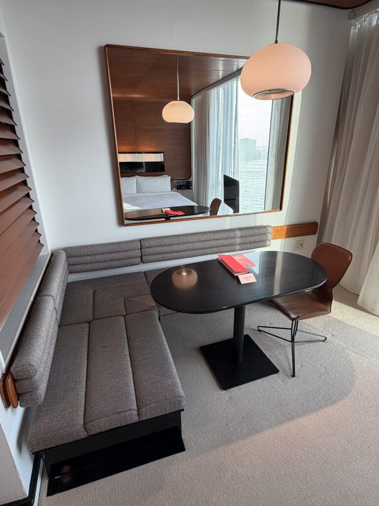 Standard High Line 21