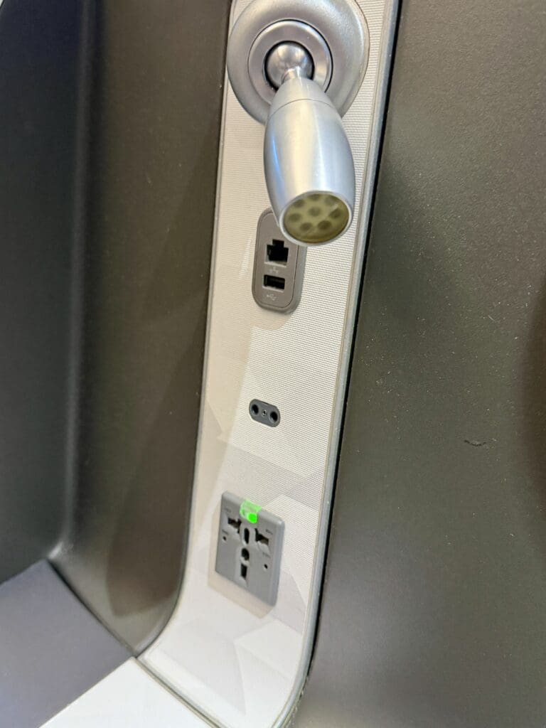 Delta MLA 9