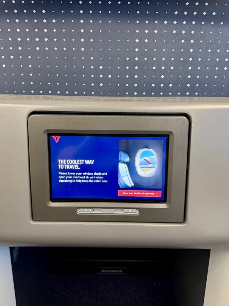 Delta MLA 8